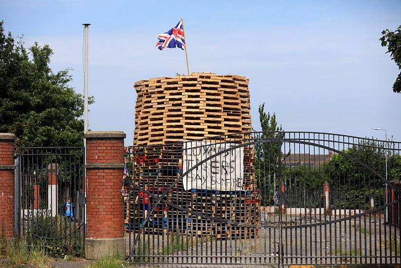 Stormont Ministers Threaten Psni With Court Action Over Bonfire Stance