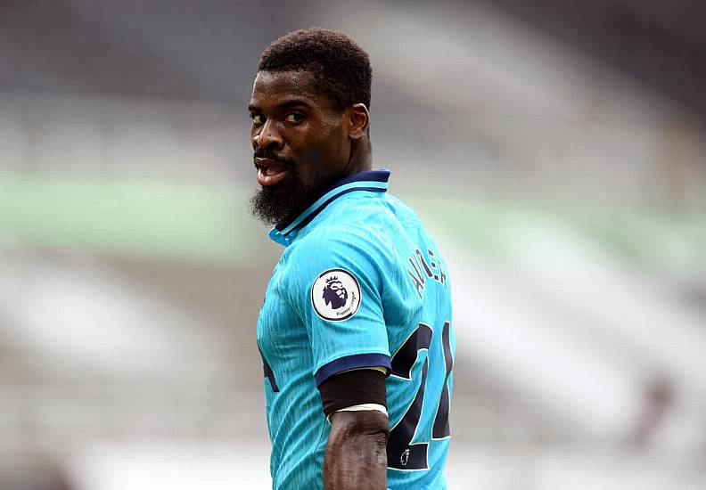 Serge Aurier Leaves Tottenham