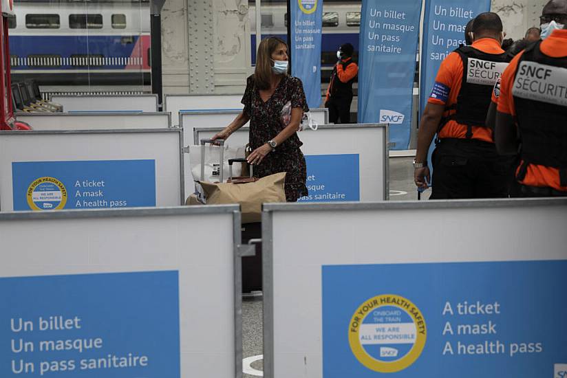 France’s Coronavirus Pass Now Required In Restaurants And On Trains