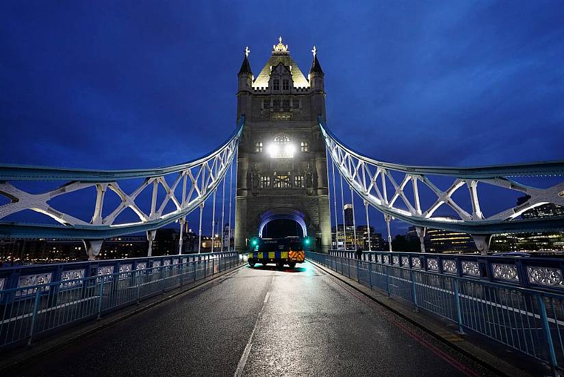 London’s Tower Bridge Reopens To Traffic After Mechanical Fault Fixed