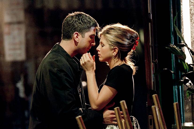 Jennifer Aniston And David Schwimmer: Things To Think About Before Dating An Old Friend