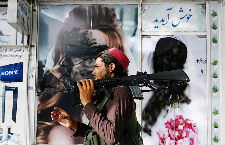 Taliban Denies Kidnapping Foreigners, Says Some Being 'Questioned'