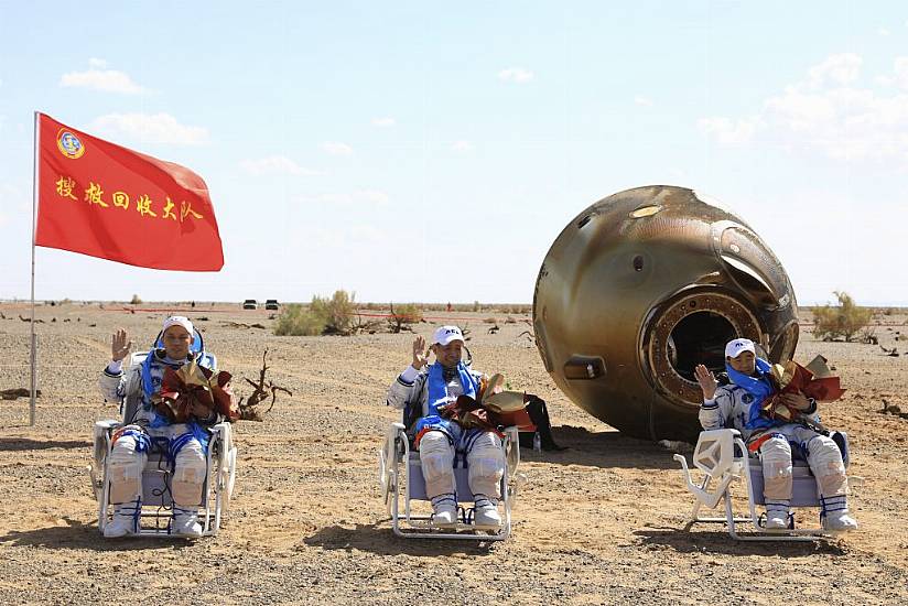 Chinese Astronauts Return After 90 Days Aboard Space Station