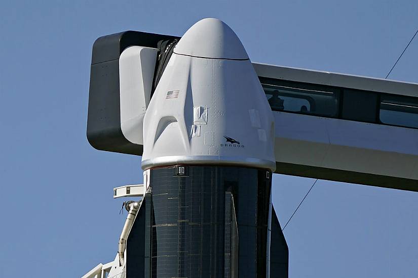 Tom Cruise Gets Sneak Preview From Spacex’s First Private Crew