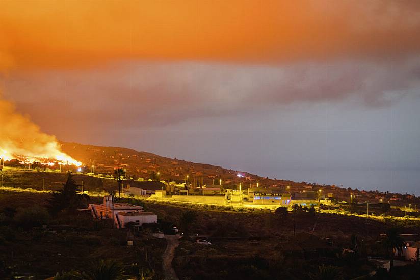 ’20Ft Wall Of Lava’ From Spanish Volcano Heads Towards The Sea