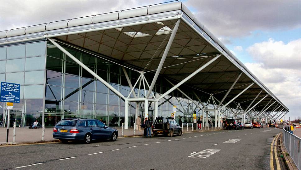 Major Baggage System Issue At London's Stansted Airport Described As ‘Chaos’