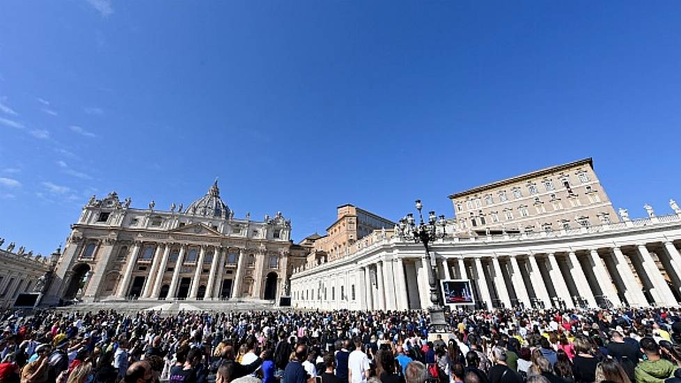 Click To Pray 2.0 - Vatican App Gets Up Close And Personal With God