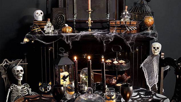 Halloween Is Coming: 12 Wicked Ways To Make Your Home Creepy