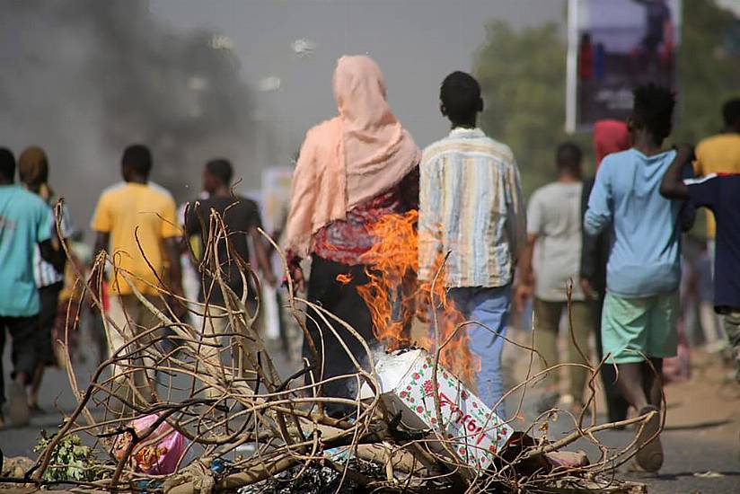 Sudan General: Pm Detained In Coup Held For His Own Safety