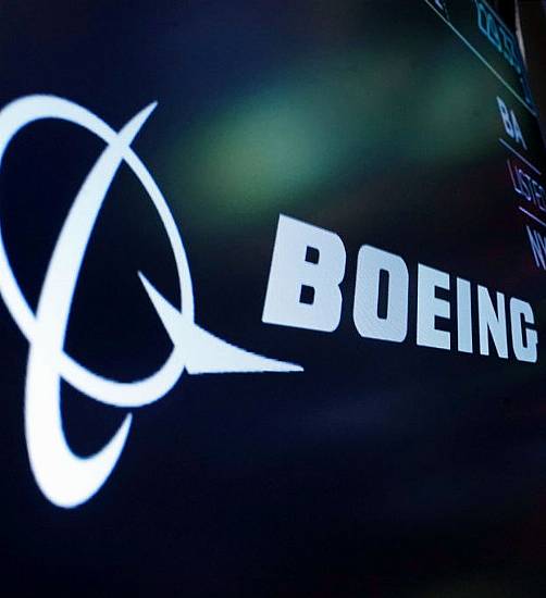 Boeing Suffers Big Losses Over Problems With 787 Dreamliner And Space Capsule