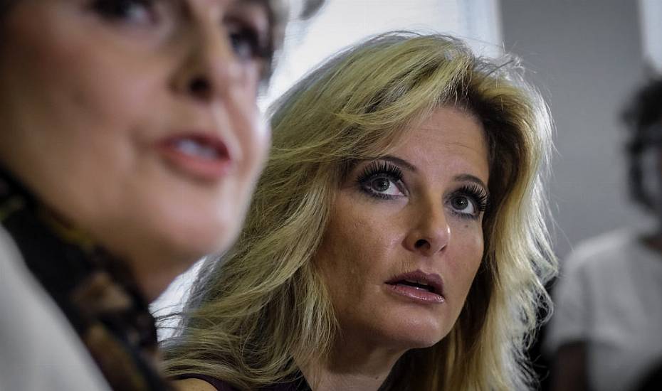 Ex-Apprentice Contestant Drops Sex Assault Suit Against Trump