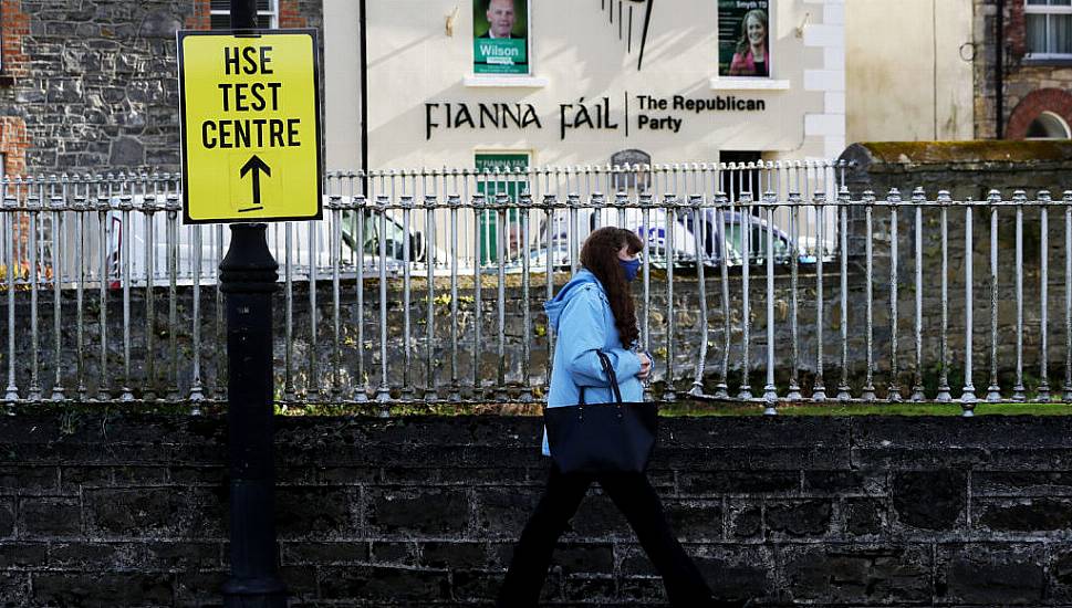 Covid: 11,741 New Cases As Taoiseach Denies Taking ‘Hands-Off’ Approach