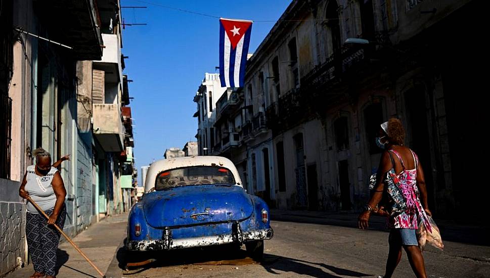 Tourists Trickle In To Cuba Following Pandemic Slumber