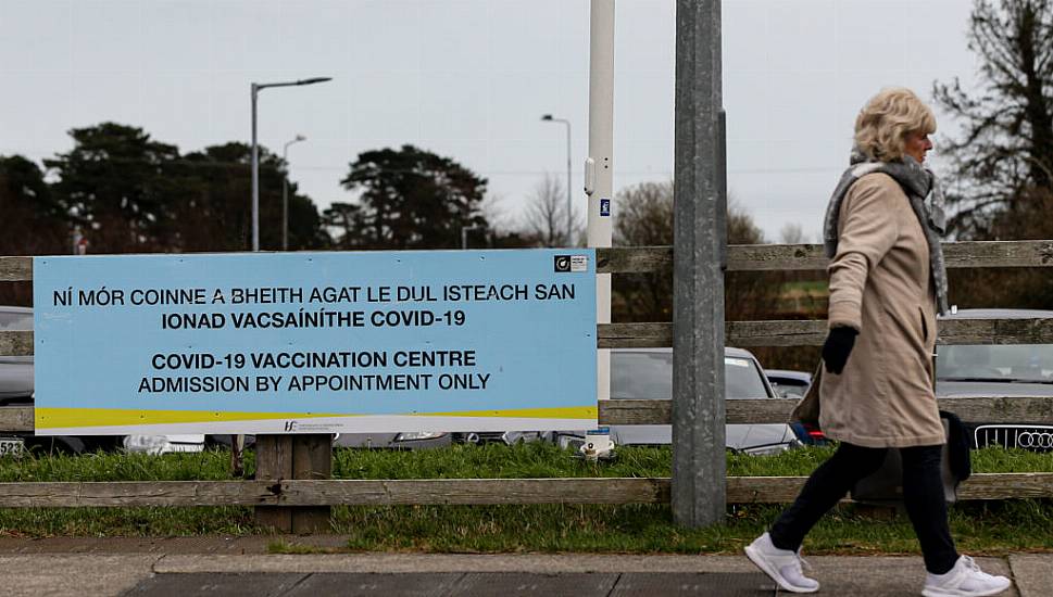 Walk-In Booster Vaccine: Current Queue Times And Clinic Locations