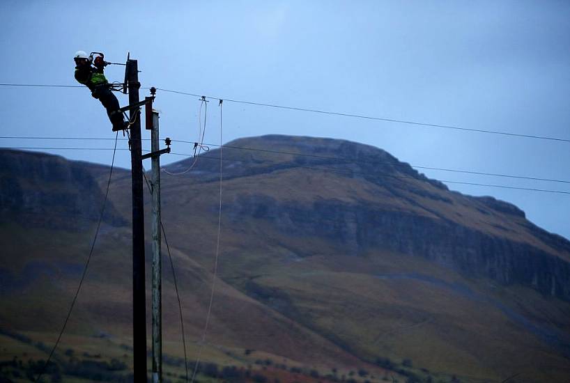 Cabinet Signs Off On €100 Electricity Scheme