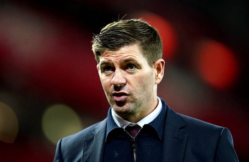 Steven Gerrard Believes Young Players Can Cope At The ‘Deep End’ Against Chelsea