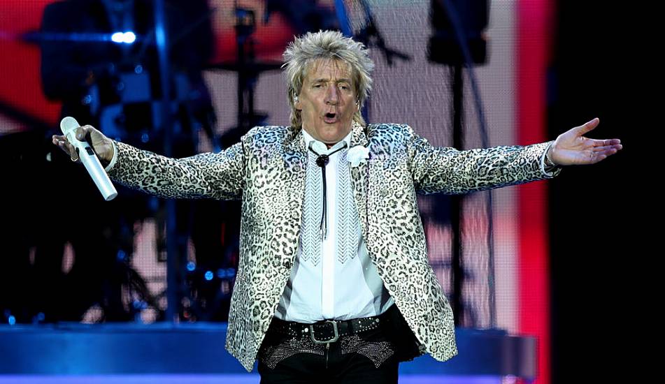 Rod Stewart Pays Tribute To Ex-Guitarist Robin Le Mesurier Following His Death