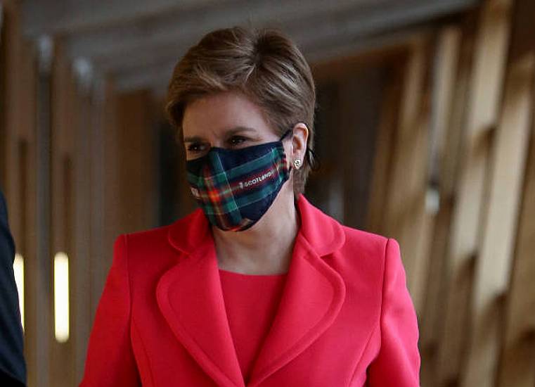 Scotland To Begin Easing Omicron Restrictions - Sturgeon