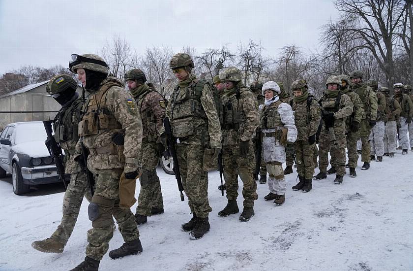 Us Draws Down Ukraine Embassy Presence As War Fears Mount