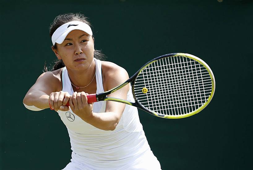 ‘Cowardly’ Of Tennis Australia To Ban Peng Shuai T-Shirts – Martina Navratilova