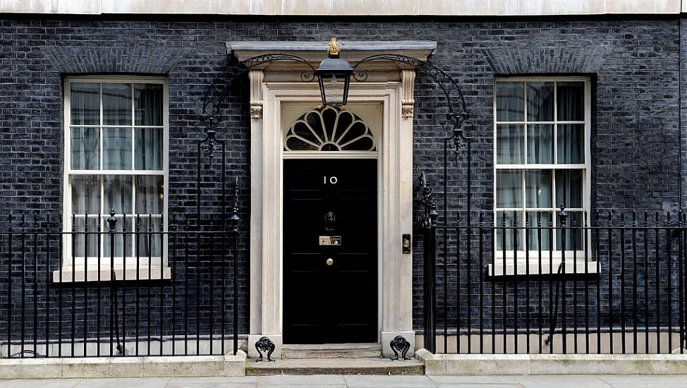 Police In England To Begin Contacting Downing Street Lockdown Partygoers