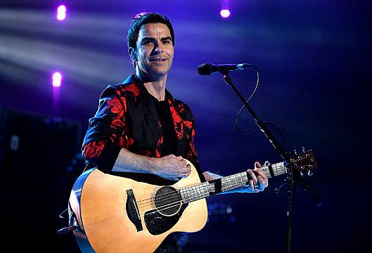 Stereophonics Frontman Kelly Jones On Fatherhood, The Pandemic, And Being Ready To Strap On A Guitar Again