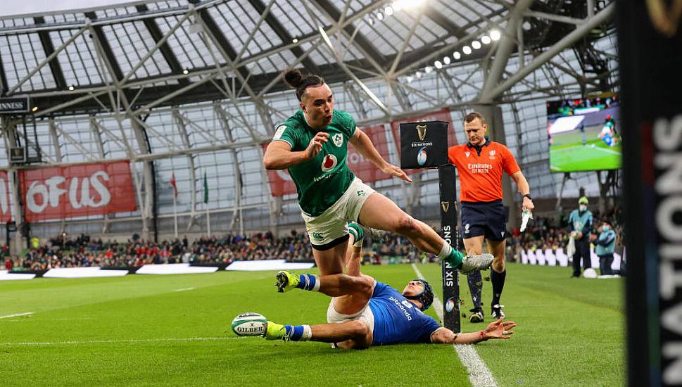 Sunday Sport: Ireland Put Nine Tries Past Italy, Dublin Continue Winless Streak