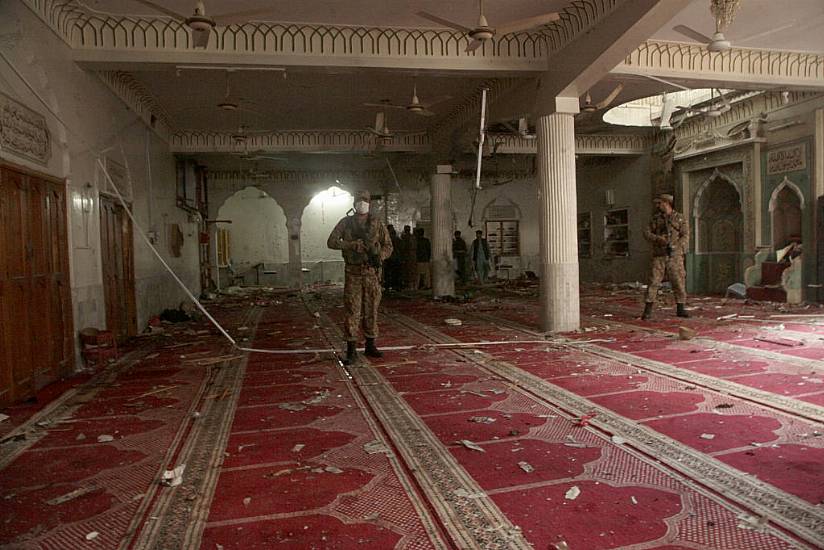 Scores Killed As Suicide Bomber Targets Shiite Muslim Mosque In Pakistan