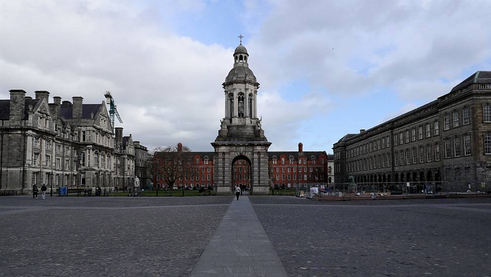 Tcd Students Blockade Book Of Kells In Protest Over Rising Accommodation Costs