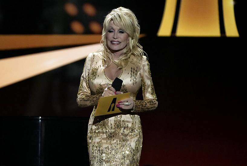 Rock &Amp; Roll Hall Of Fame To Dolly Parton: Voters Will Decide If You Are In