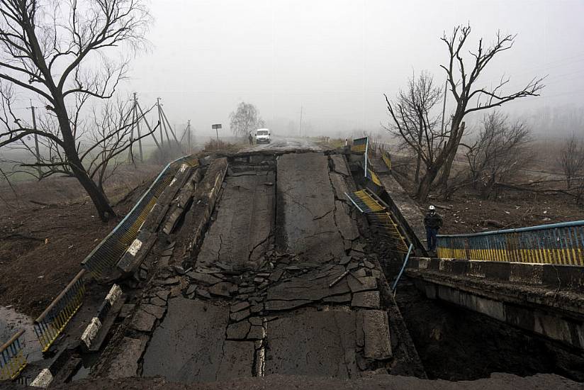 Zelensky: Retreating Russians Leave Mines Behind