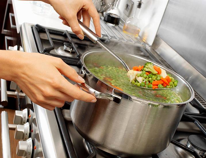 11 Ways To Save Energy In The Kitchen, As Price Hikes Come Into Force