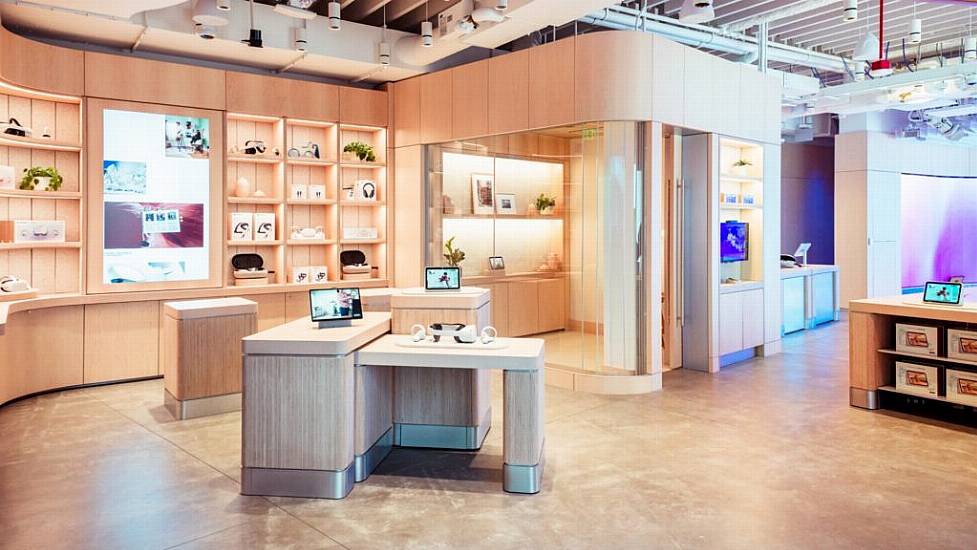 Facebook Parent Firm Meta To Open First Physical Retail Store