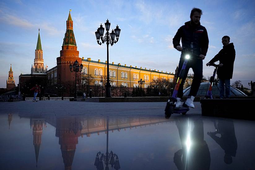 Russia Makes Last-Minute Bond Payment To Avoid Historic Default