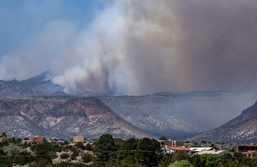 Firefighters Battling New Mexico Blaze Brace For Windy Conditions