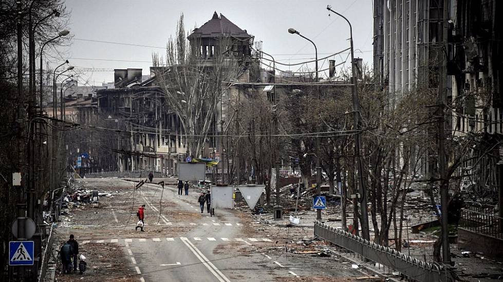 Around 100 Civilians Evacuated From Ruined Azovstal Steelworks In Mariupol