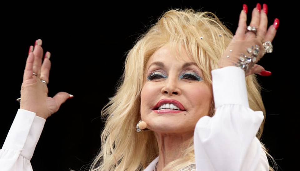 Dolly Parton Inducted Into Rock And Roll Hall Of Fame Despite Initial Resistance