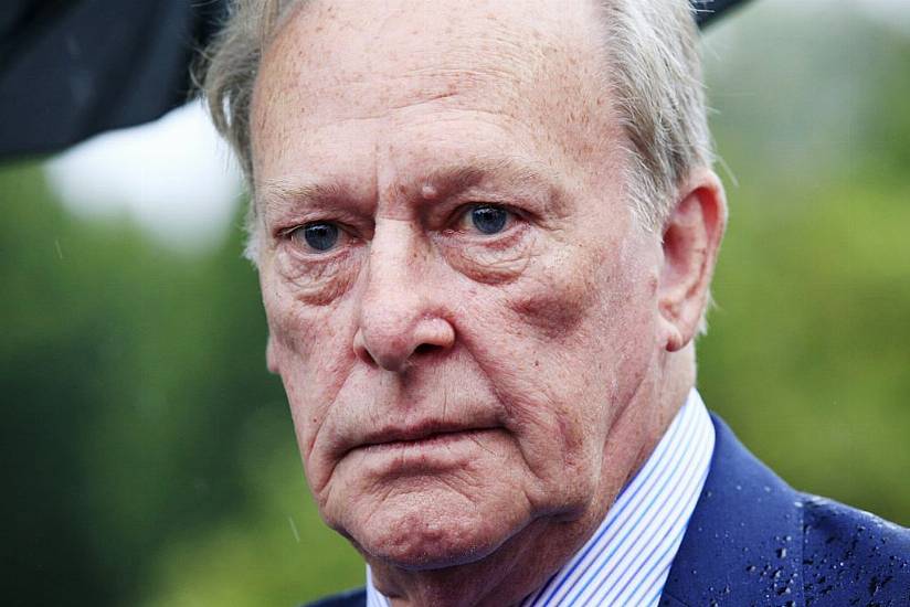 Minder Star Dennis Waterman Dies Aged 74