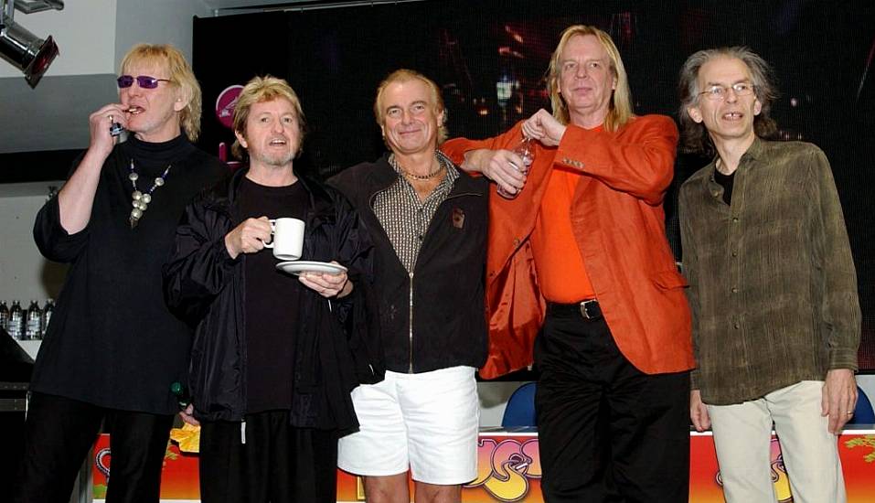 Yes Drummer Alan White Dies Aged 72