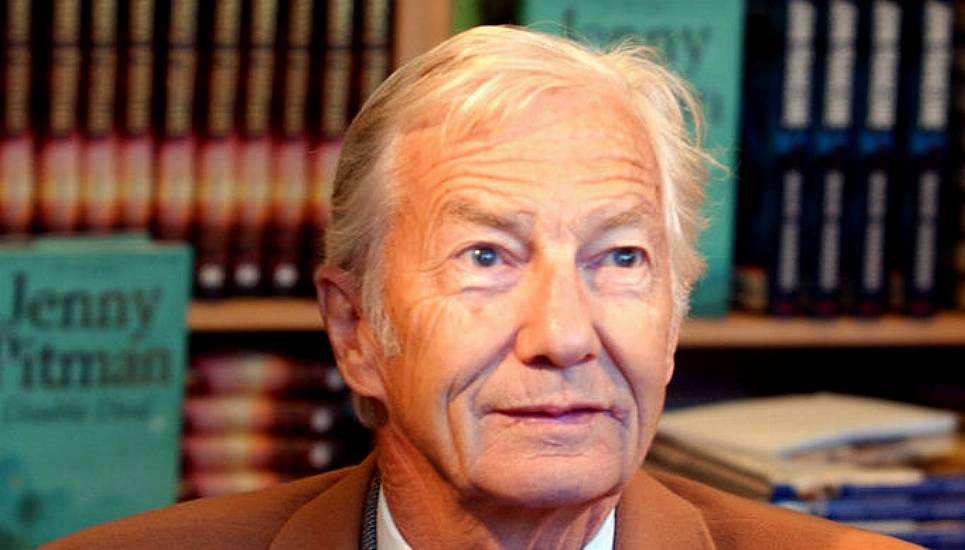 Lester Piggott, Champion Jockey, Dies Aged 86