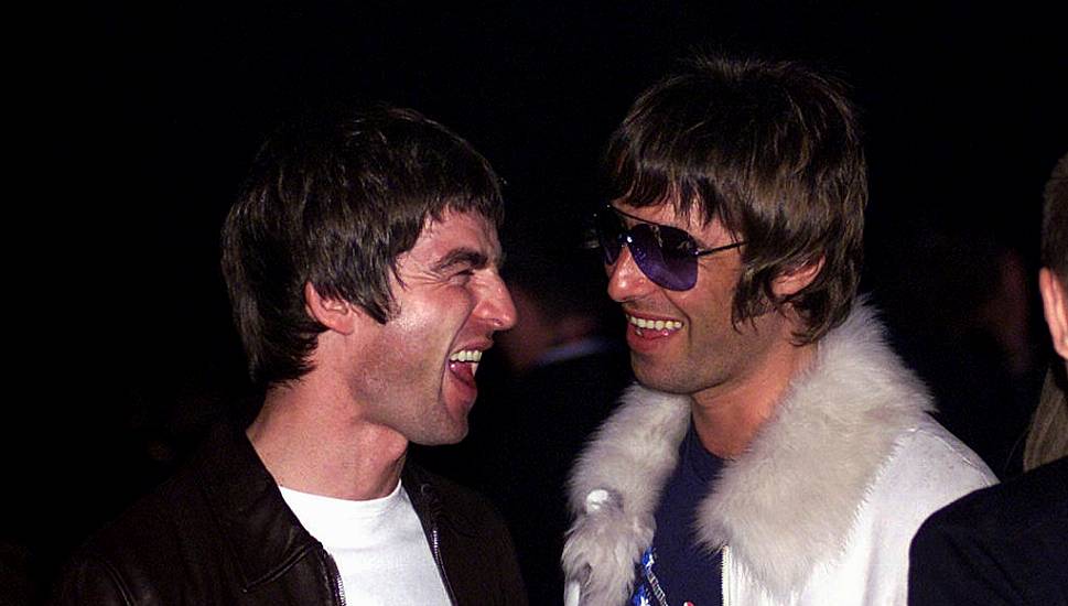 Liam Gallagher To Tie With Feuding Brother Noel If New Album Reaches Top Spot