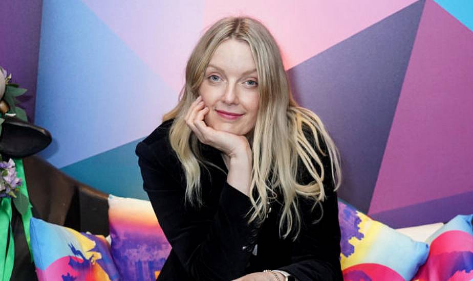 Bbc Presenter Lauren Laverne Pays Tribute To ‘Adored’ Mother