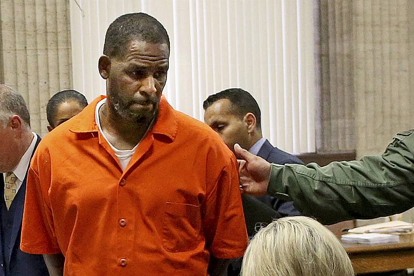 R Kelly Not Placed On Suicide Watch As A Punishment, Say Us Authorities