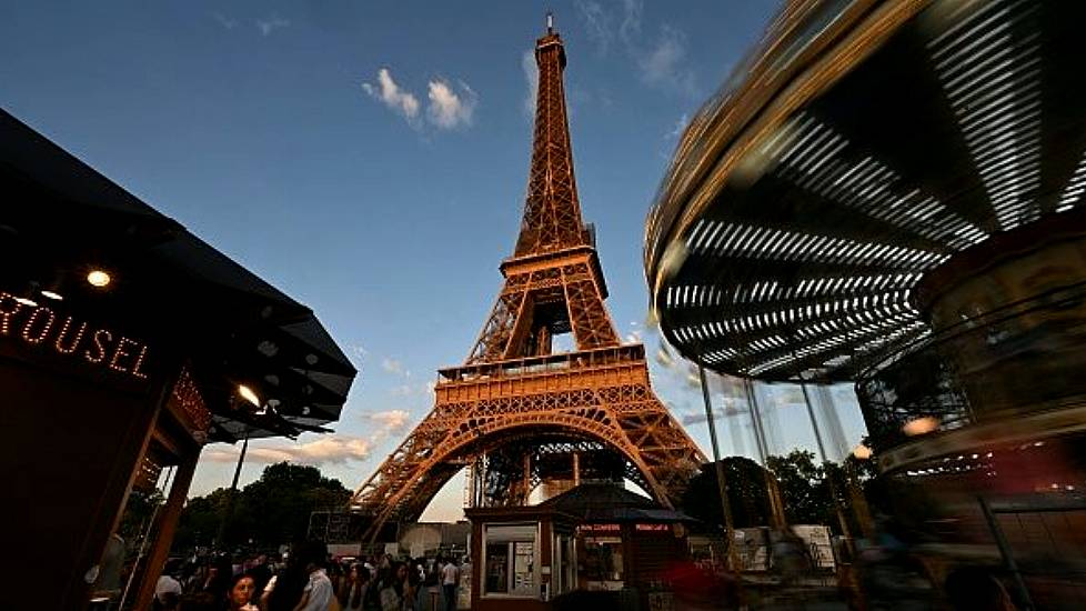 Rusting Eiffel Tower In Need Of Full Repairs, Reports Say