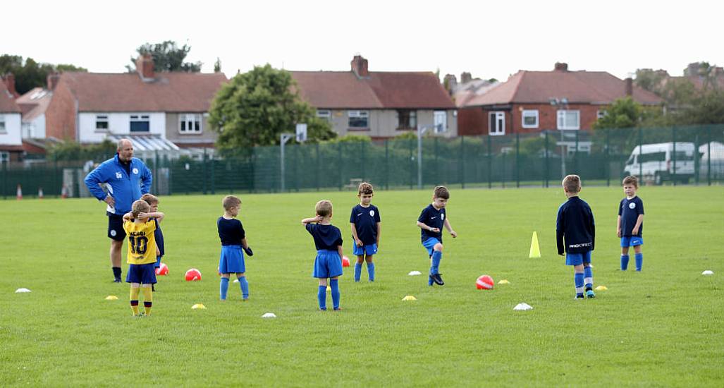 Deliberate Heading Could Be Banned From Football For Children Under 12