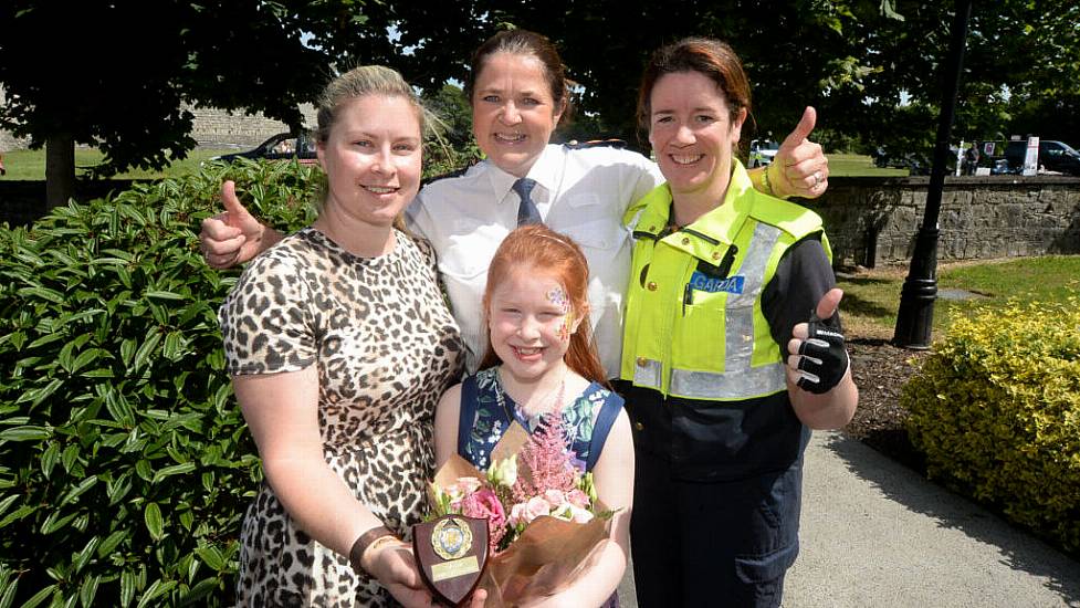 'I Can't Imagine How Scary It Must Have Been': Girl (7) Commended For Saving Mother's Life