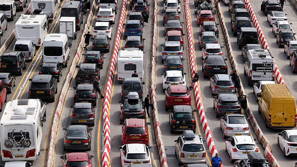 British Holidaymakers Face More Long Delays At Dover