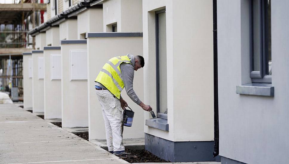 Irish Mortgage Rates Remain Steady Amid Rising Eurozone Averages