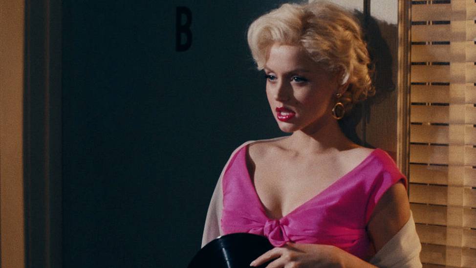 Ana De Armas Seen With Marilyn Monroe’s Platinum Curls In Trailer For Blonde