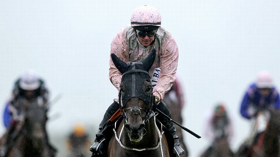 Sionnach Eile Takes Feature Guinness Handicap At Galway Races